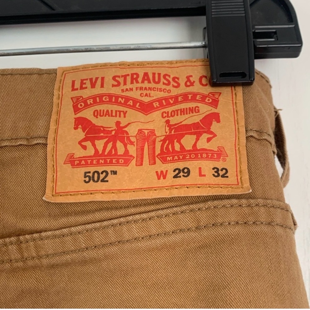 Levi's 502 Straight Fit Jeans in Brown W29 x L32